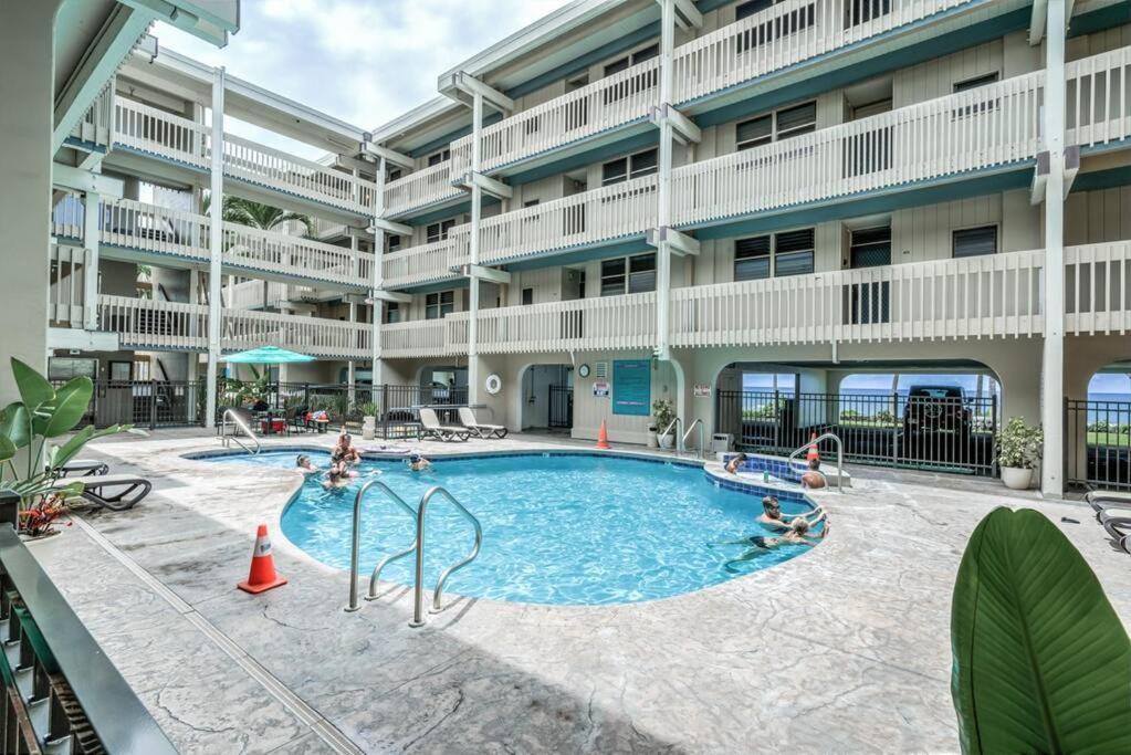 Newly Upgraded 1Br Unit Near Beach Max Of 5 Guests Kailua-Kona Exteriör bild