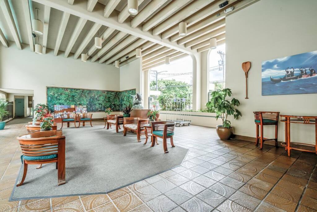 Newly Upgraded 1Br Unit Near Beach Max Of 5 Guests Kailua-Kona Exteriör bild