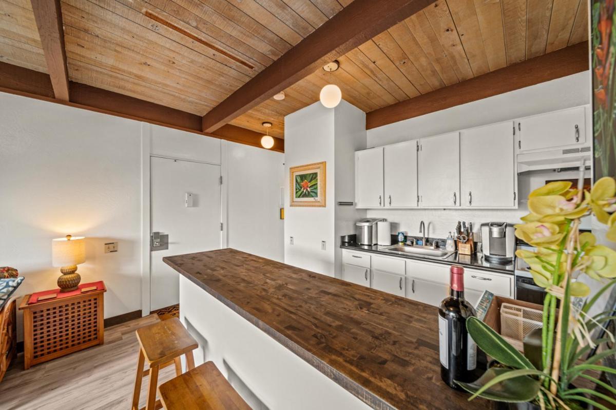 Newly Upgraded 1Br Unit Near Beach Max Of 5 Guests Kailua-Kona Exteriör bild